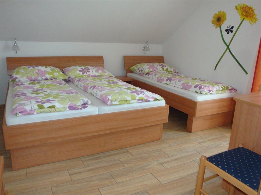 Gasthof Mesec Zaplana Vrhnika